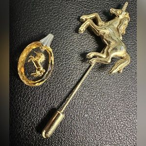 Vintage unicorn pin and pendant from early 90s